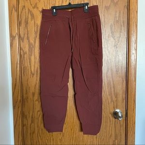 Athleta Trekkie north jogger size 6P